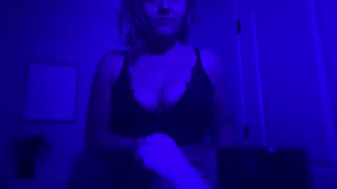 bbuhnny online show from 28, 9, 2025