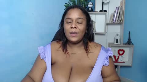 Snapshot of bbw_charlote chatting on 6, 2, 2025 Charlote online show from 6, 2, 2025