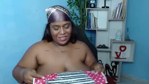 Snapshot of bbw_charlote chatting on 15, 2, 2025 Charlote online show from 15, 2, 2025