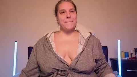 Snapshot of bbw_goddes chatting on 27, 11, 2025 Love online show from 27, 11, 2025