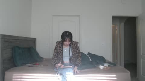 bby_julesss online show from 2, 2, 2026