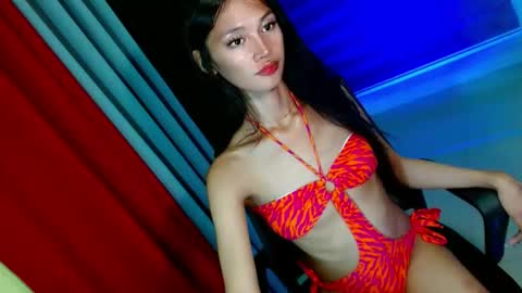 URE BBY ZEMIRA online show from 17, 5, 2026