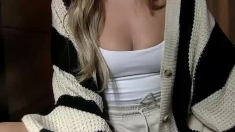 Brianne may online show from 30, 9, 2025