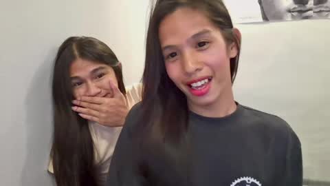 Snapshot of bbygrlamerah chatting on 13, 5, 2026 SEXY TRIO online show from 13, 5, 2026