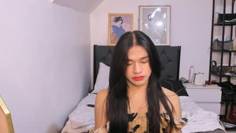 Snapshot of bbygrlamerah chatting on 6, 7, 2026 SEXY TRIO online show from 6, 7, 2026