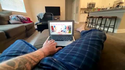 Snapshot of bdv1991 chatting on 17, 5, 2026 bdv1991 online show from 17, 5, 2026