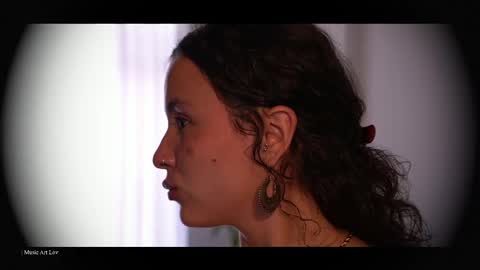 Snapshot of be_lov chatting on 30, 9, 2025 Call me Bells Next Stream on Wednesday Feb 26 online show from 30, 9, 2025