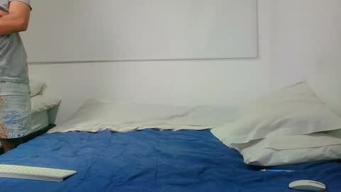 Sara  Juan online show from 8, 12, 2024