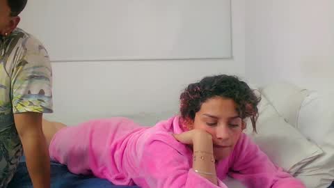 Sara  Juan online show from 13, 12, 2024