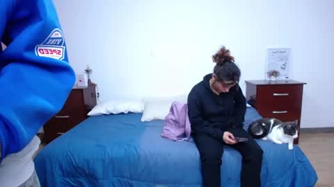 Sara  Juan online show from 30, 10, 2025