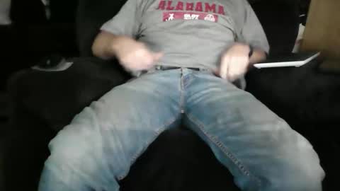 Snapshot of beachguy38 chatting on 10, 1, 2026 beachguy38 online show from 10, 1, 2026