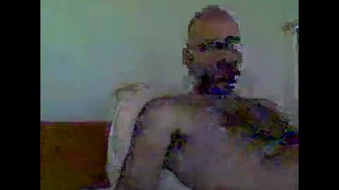 bear14250949 online show from 20, 10, 2025