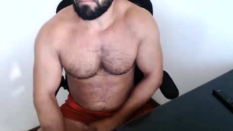 Beard Guy online show from 19, 11, 2025