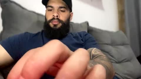 Min online show from 8, 10, 2025