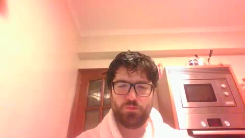 Snapshot of bearmen3107 chatting on 14, 5, 2026 bearmen3107 online show from 14, 5, 2026