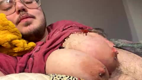 bearmoon820430 online show from 5, 12, 2025