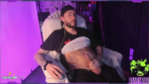 Snapshot of beastbxy chatting on 16, 1, 2025 beast bxy online show from 16, 1, 2025