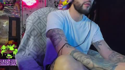 Snapshot of beastbxy chatting on 10, 3, 2025 beast bxy online show from 10, 3, 2025