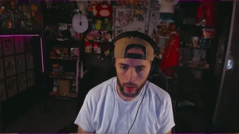 Snapshot of beastbxy chatting on 19, 9, 2025 beast bxy online show from 19, 9, 2025