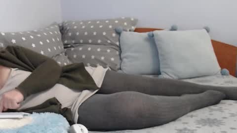 Snapshot of beatrice26 chatting on 13, 12, 2024 beatrice26 online show from 13, 12, 2024