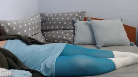 Snapshot of beatrice26 chatting on 24, 11, 2025 beatrice26 online show from 24, 11, 2025