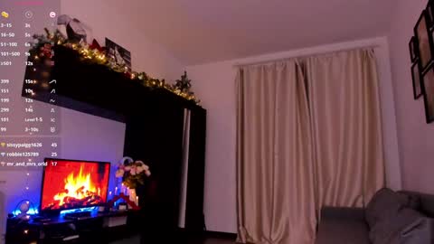 Snapshot of beatricefawne chatting on 1, 1, 2025 Bzzz Bea online show from 1, 1, 2025