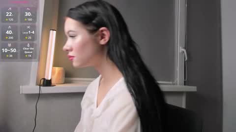 Snapshot of beatricemoonlight chatting on 26, 11, 2025 My name is Beatrice Like my broadcast pls 3 online show from 26, 11, 2025