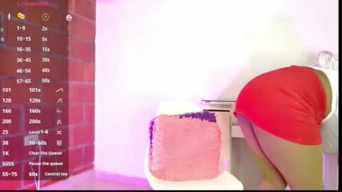 Snapshot of beatziedreams chatting on 7, 11, 2025 Beatzie online show from 7, 11, 2025