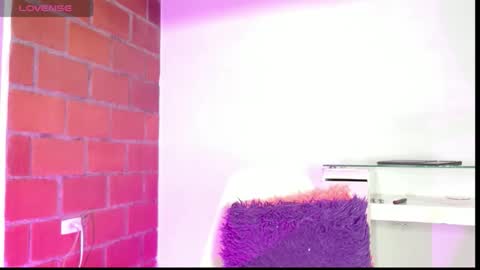 Snapshot of beatziedreams chatting on 18, 11, 2025 Beatzie online show from 18, 11, 2025