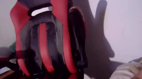 Snapshot of beautifukk chatting on 8, 1, 2025 beautifukk online show from 8, 1, 2025