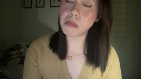 Snapshot of beautiful_lust69 chatting on 1, 12, 2024 Sweet Aya online show from 1, 12, 2024