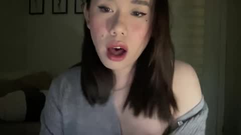 Snapshot of beautiful_lust69 chatting on 2, 1, 2025 Sweet Aya online show from 2, 1, 2025