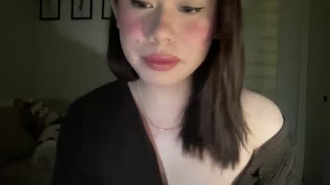 Snapshot of beautiful_lust69 chatting on 4, 1, 2025 Sweet Aya online show from 4, 1, 2025