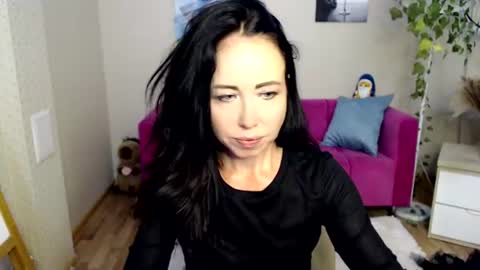 beautiful_moon7 online show from 28, 7, 2026