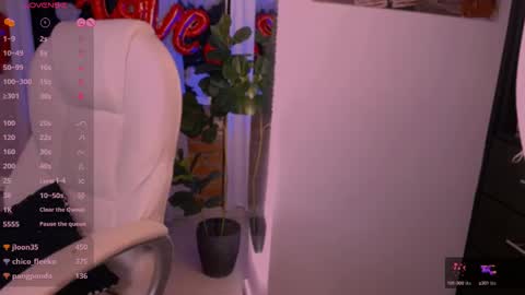 Snapshot of beautifulchleo chatting on 15, 2, 2025 Chleo online show from 15, 2, 2025