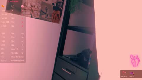 Snapshot of beautifulchleo chatting on 30, 9, 2025 Chleo online show from 30, 9, 2025