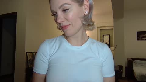 Snapshot of beautifulkollettee chatting on 28, 12, 2024 Beautifulkollette online show from 28, 12, 2024