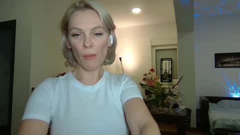 Snapshot of beautifulkollettee chatting on 30, 12, 2024 Beautifulkollette online show from 30, 12, 2024