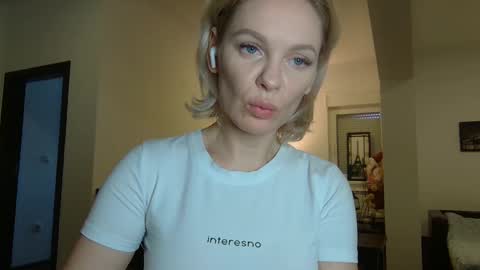 Snapshot of beautifulkollettee chatting on 14, 1, 2025 Beautifulkollette online show from 14, 1, 2025