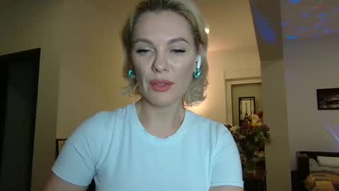 Snapshot of beautifulkollettee chatting on 19, 1, 2025 Beautifulkollette online show from 19, 1, 2025