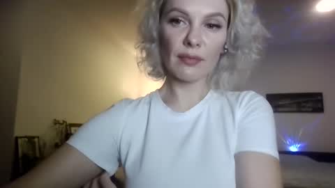 Snapshot of beautifulkollettee chatting on 4, 2, 2025 Beautifulkollette online show from 4, 2, 2025