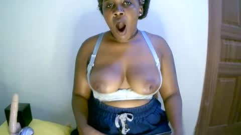 Snapshot of beautifulpeach2 chatting on 22, 1, 2025 beautifulpeach2 online show from 22, 1, 2025