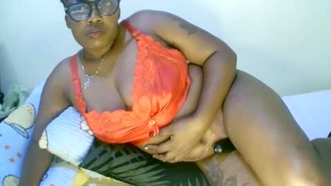 Snapshot of beautifulpeach2 chatting on 27, 2, 2025 beautifulpeach2 online show from 27, 2, 2025