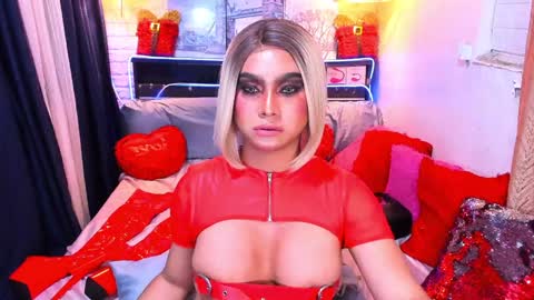 Snapshot of beautifulstrangerts chatting on 7, 1, 2025 Queen Alexa online show from 7, 1, 2025