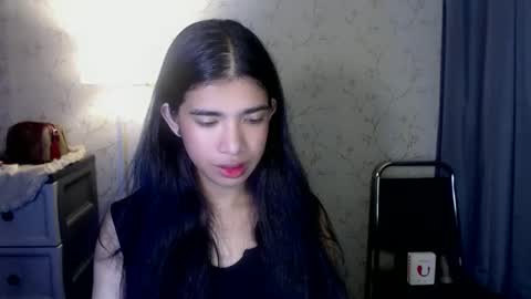 TRIXIE online show from 4, 2, 2026