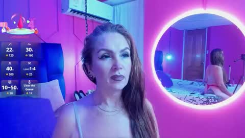 Snapshot of beauty_milf4 chatting on 26, 9, 2025 Chantall online show from 26, 9, 2025