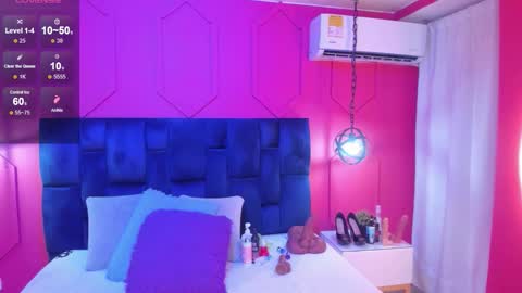 Snapshot of beauty_milf4 chatting on 3, 12, 2025 Chantall online show from 3, 12, 2025