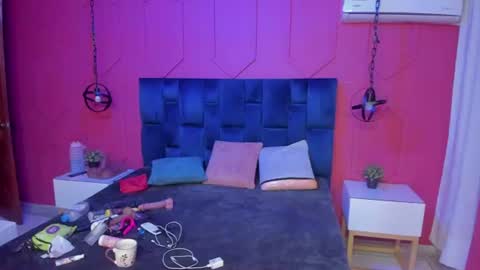 Chantall online show from 28, 6, 2026