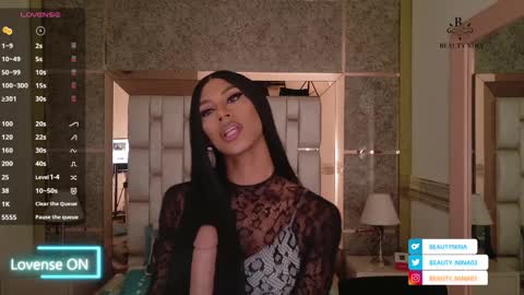 Snapshot of beauty_nina chatting on 10, 4, 2026 beauty_nina online show from 10, 4, 2026