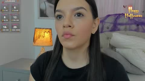 Ariana Reyes online show from 22, 10, 2025